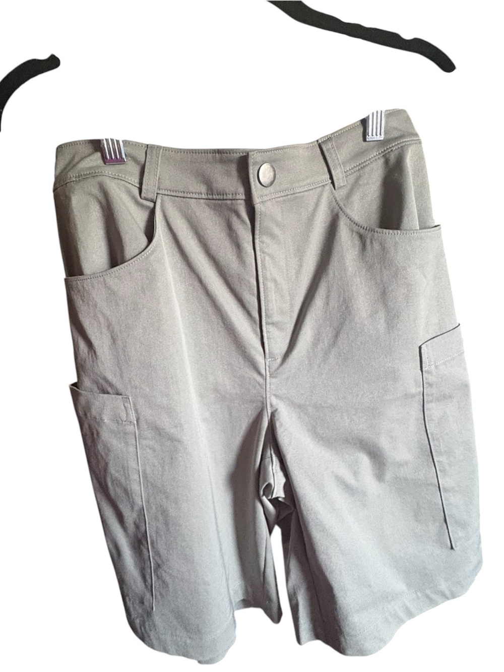 OPEN EDIT SIZE S SHORTS HALO GREEN